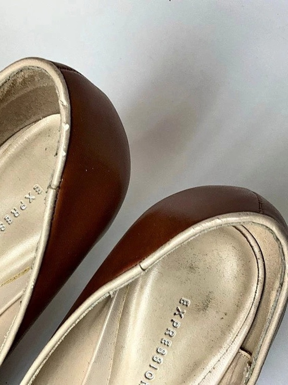 Expression Cognac Buckle Pumps US 9 - Picture 8 of 10
